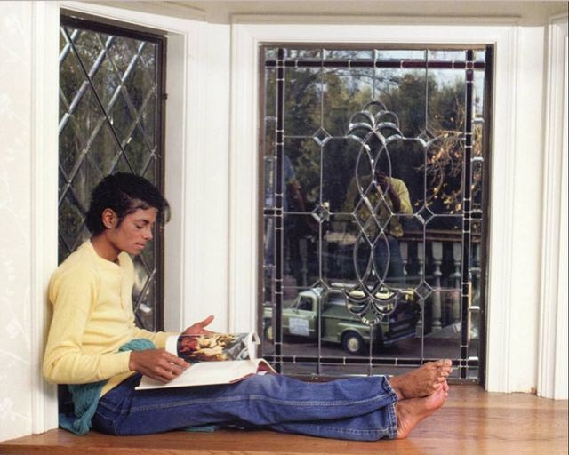 Moonwalking Through Pages: Michael Jackson’s Beloved Books Revealed