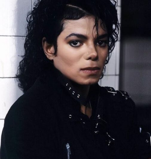 Moonwalking Through Setbacks: How Michael Jackson’s Early Failures Fueled His Musical Legacy