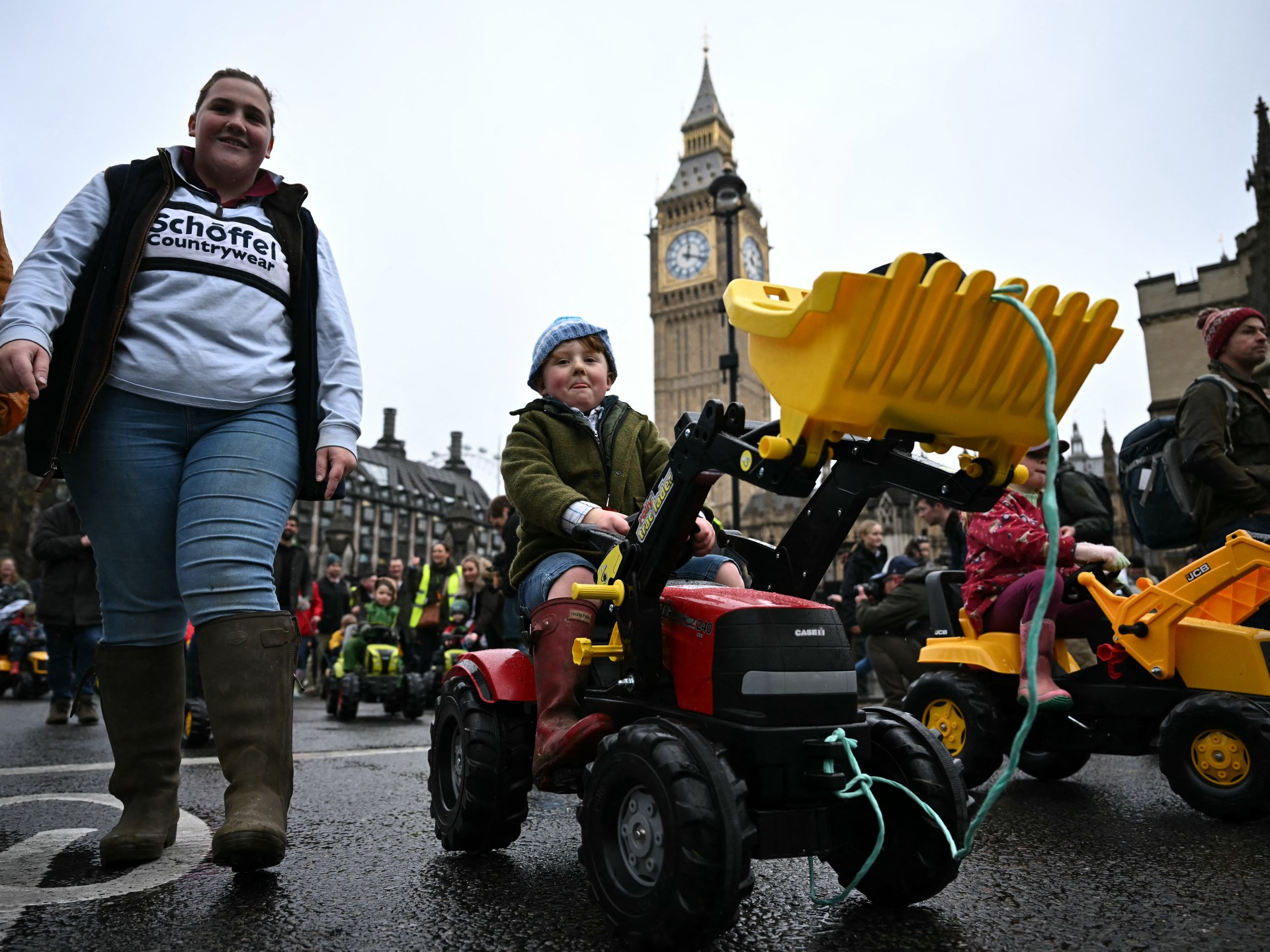 British farmers protest against ‘tractor tax’ on inheritance | Government News