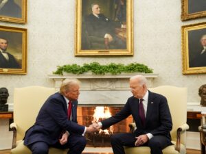 Trump meets Biden at the White House | Newsfeed