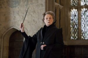 16 Maggie Smith - Fantastic Beasts