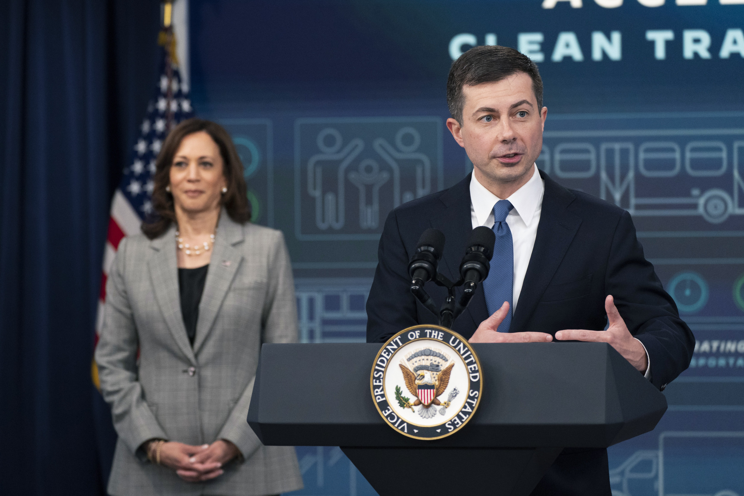 Buttigieg Harris