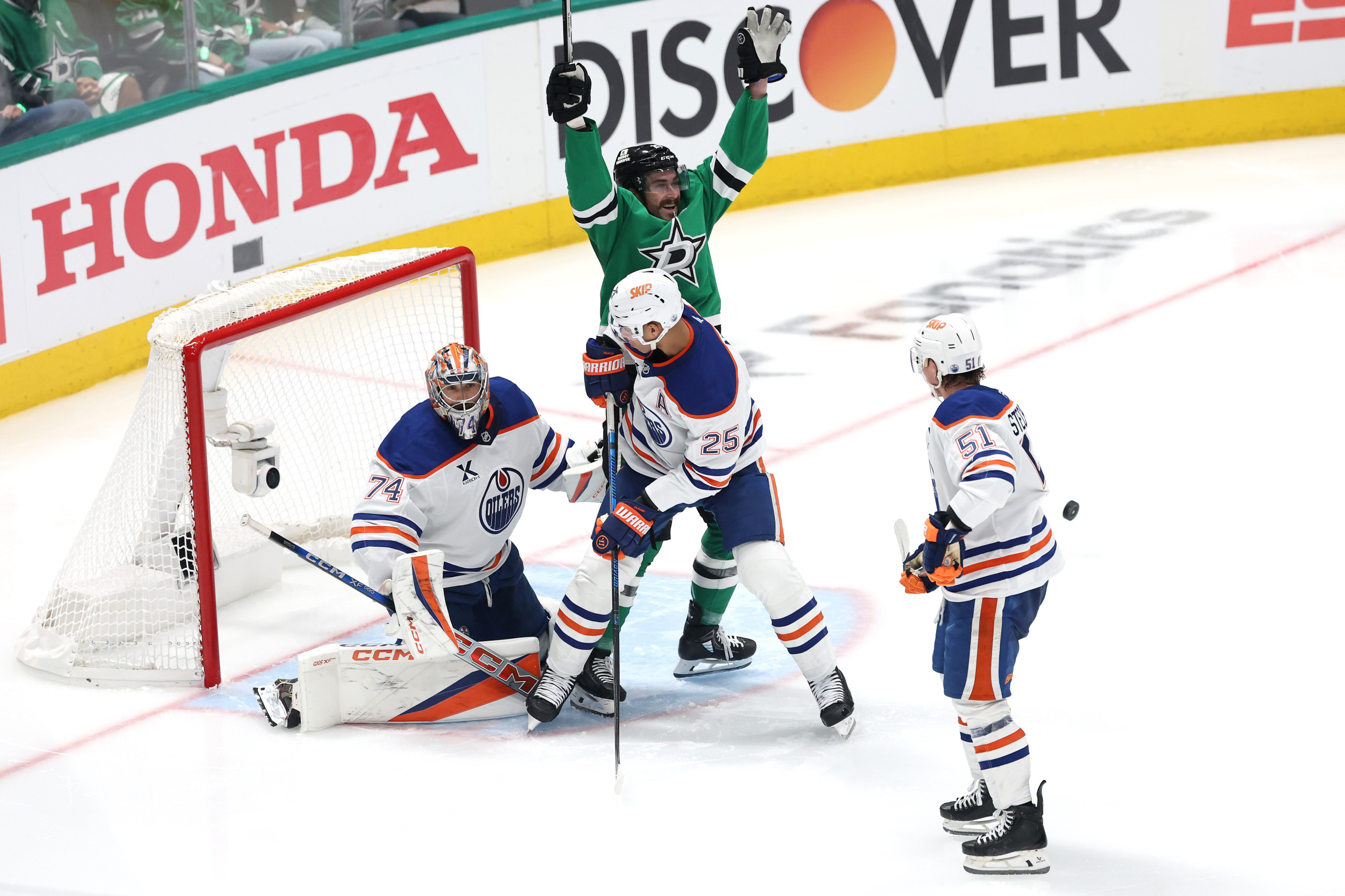 Oilers vs Stars