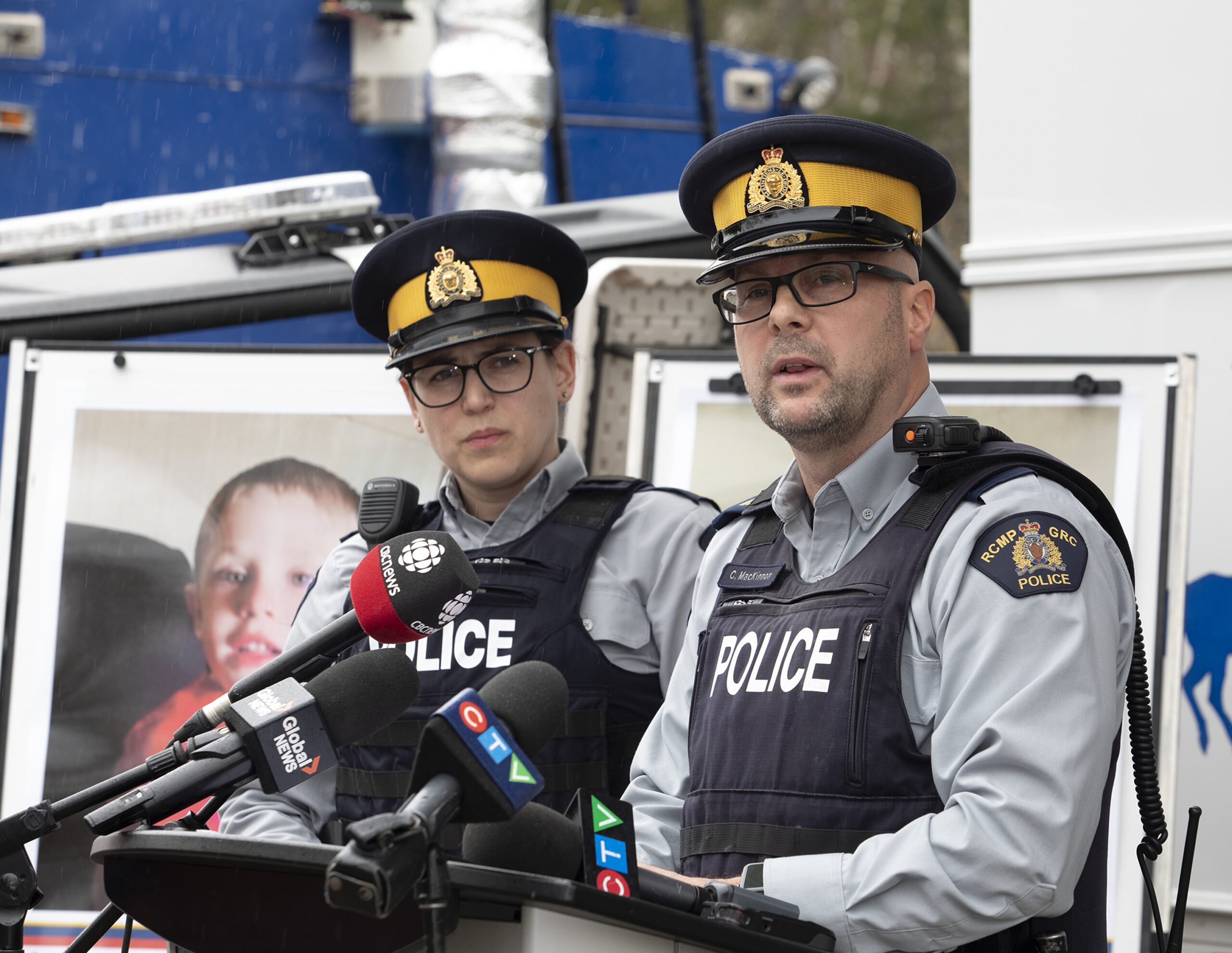 Police Give Update In Missing Children Search
