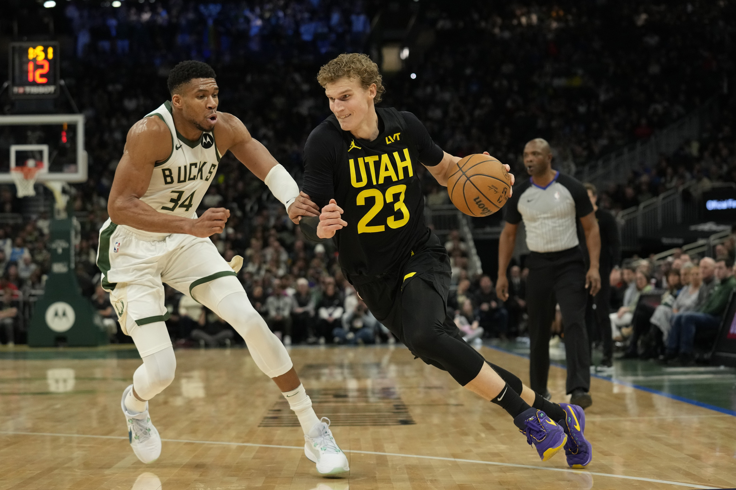 Lauri Markkanen and Giannis Antetokounmpo
