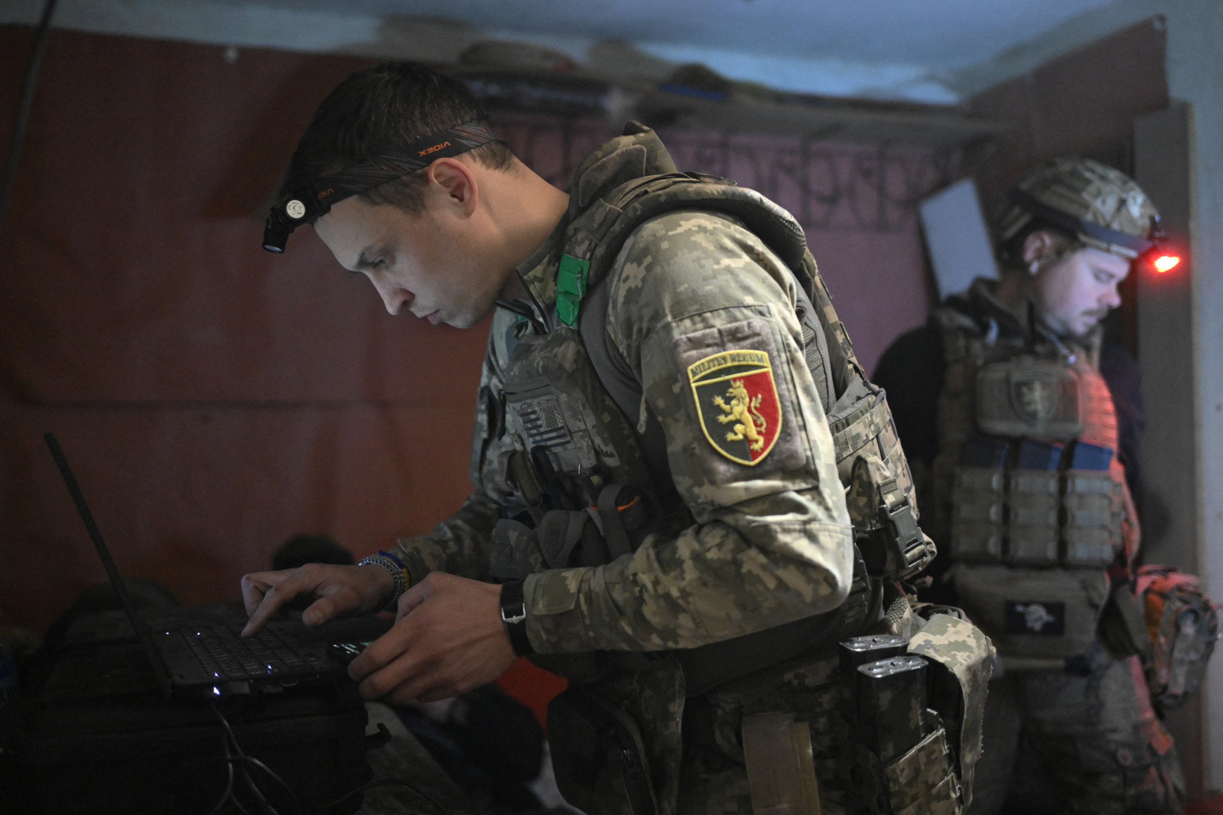 Ukrainian servicemen from the 24th mechanized brigade
