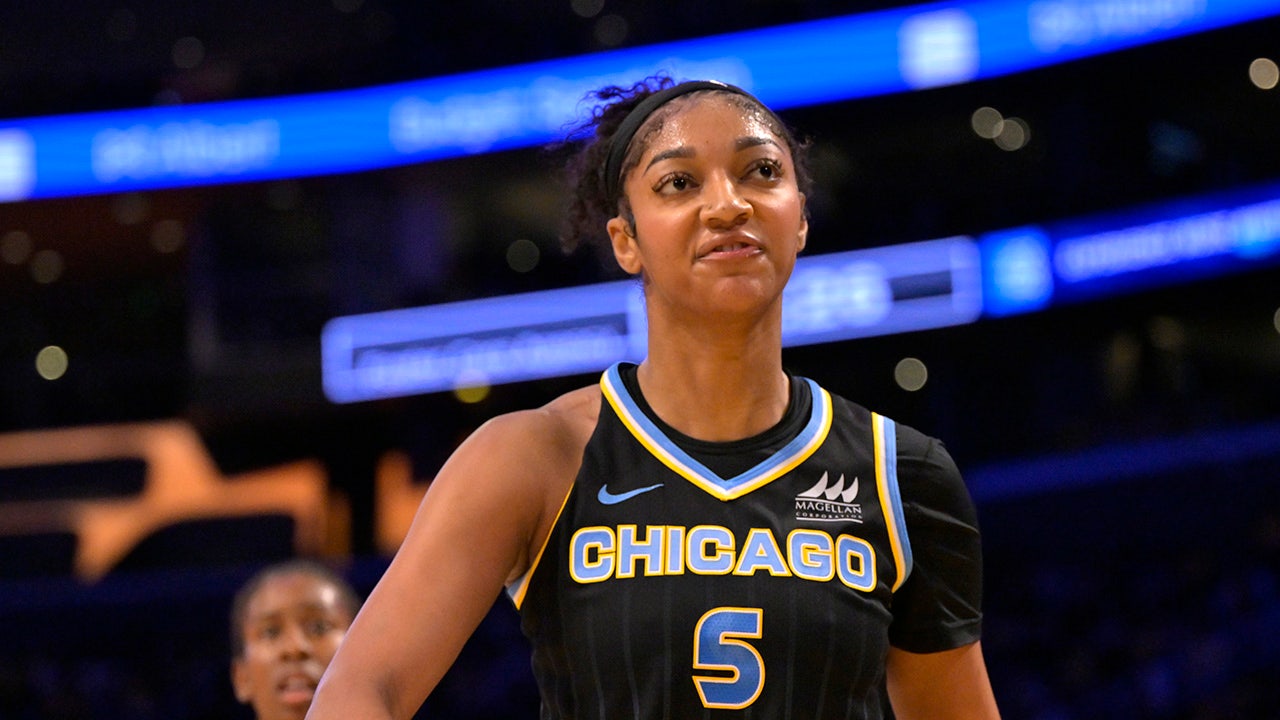 Angel Reese nearly posts triple-double in Sky's win over Sparks