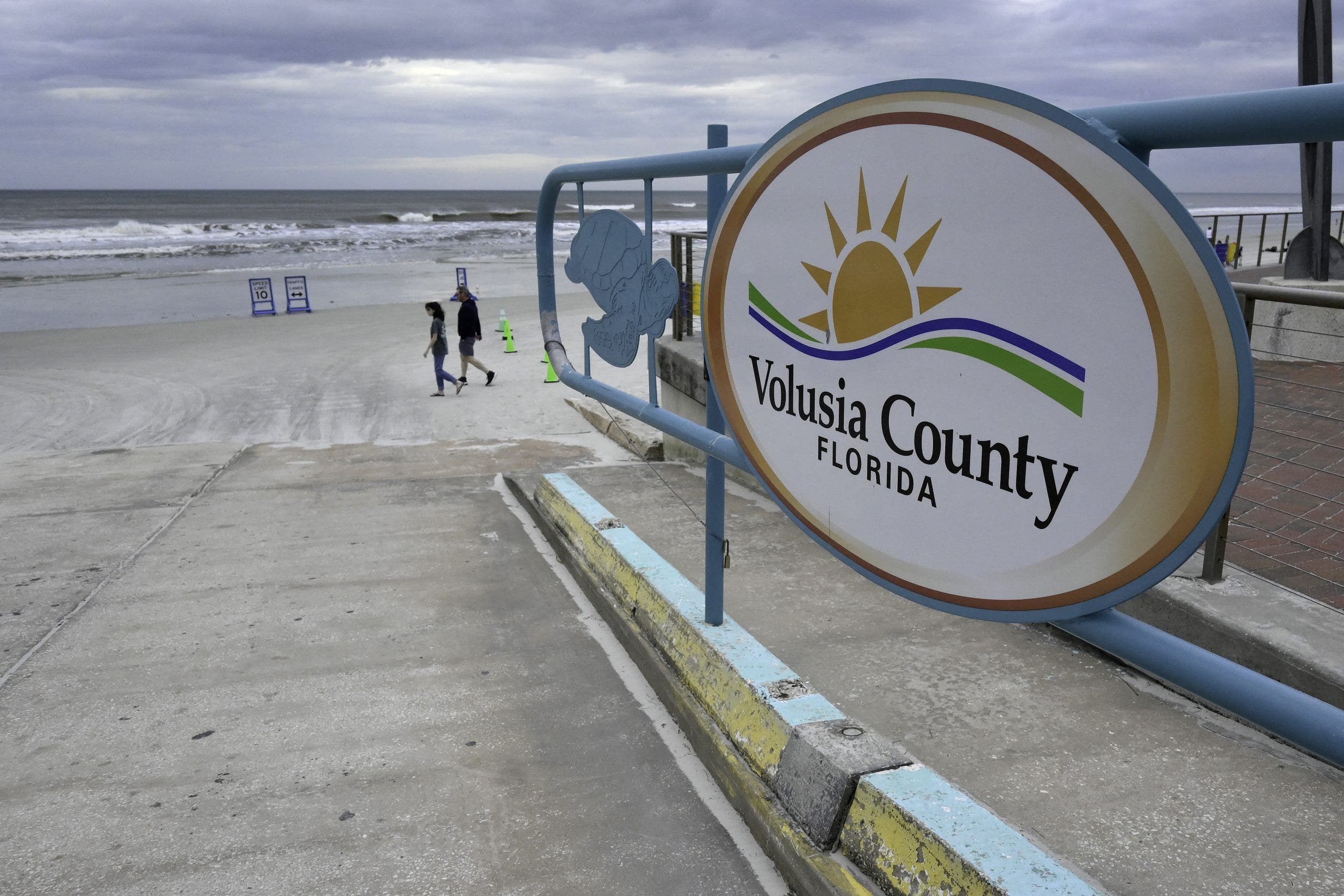 Colorado honeymooner dies after rare lightning strike on Florida beach