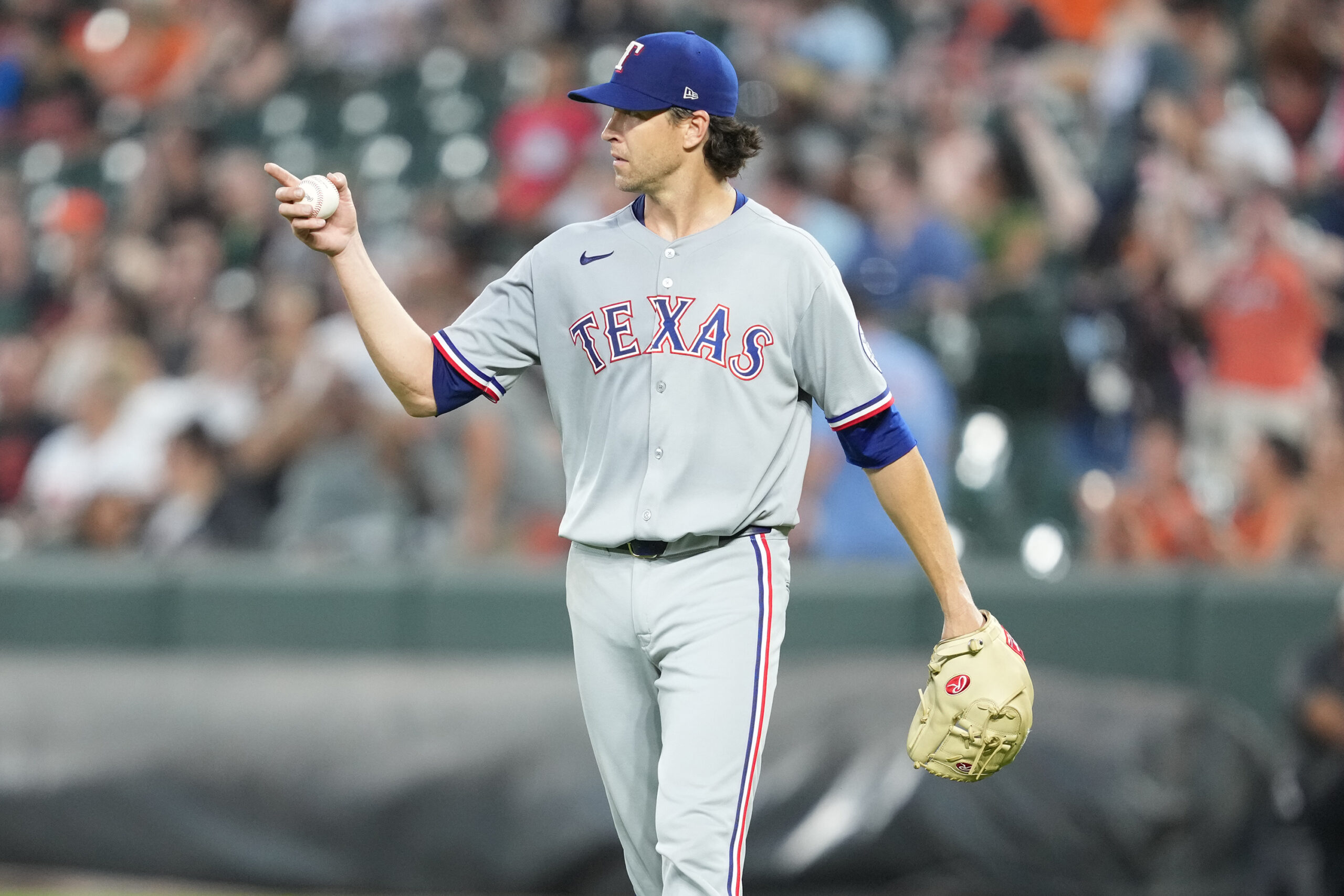 Texas Rangers starting pitcher Jacob deGrom