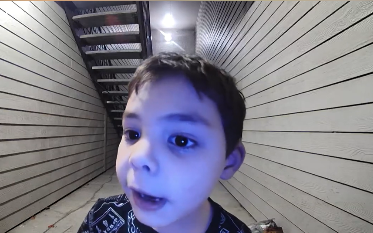Jack sending a message to his mom.