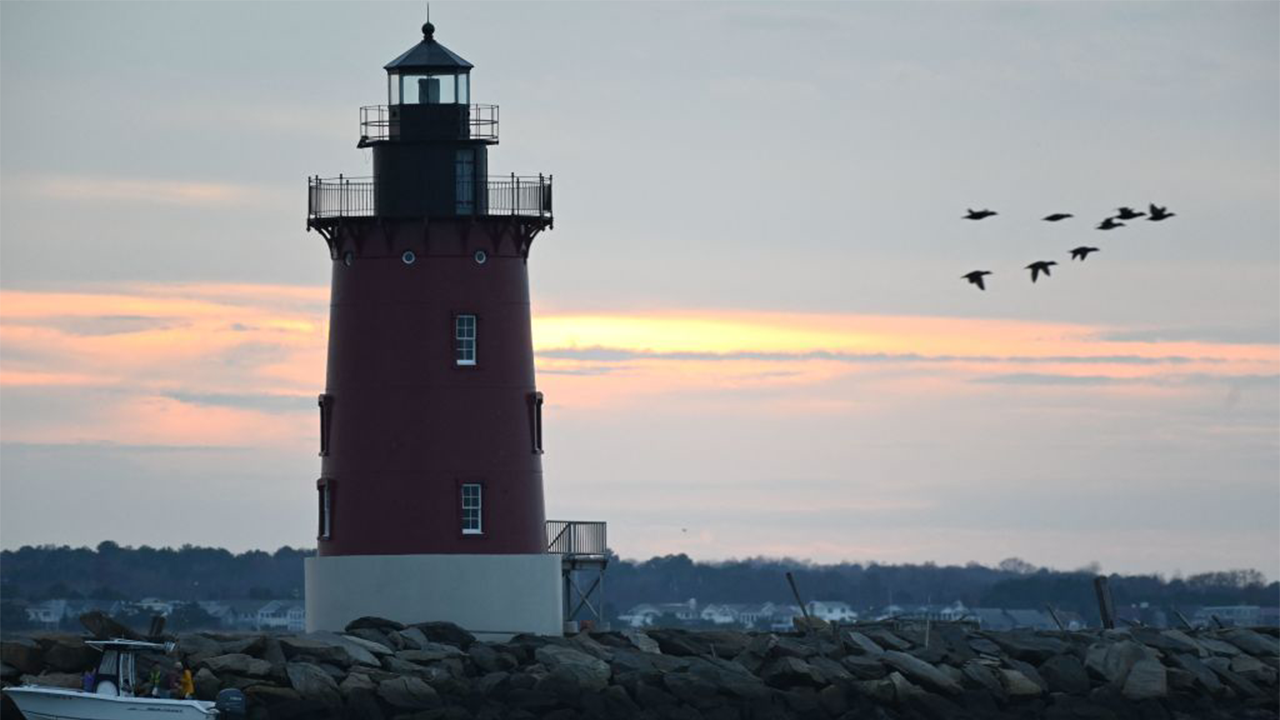 NJ lawmaker proposes renaming Delaware Bay to 'The Bay Of New Jersey'