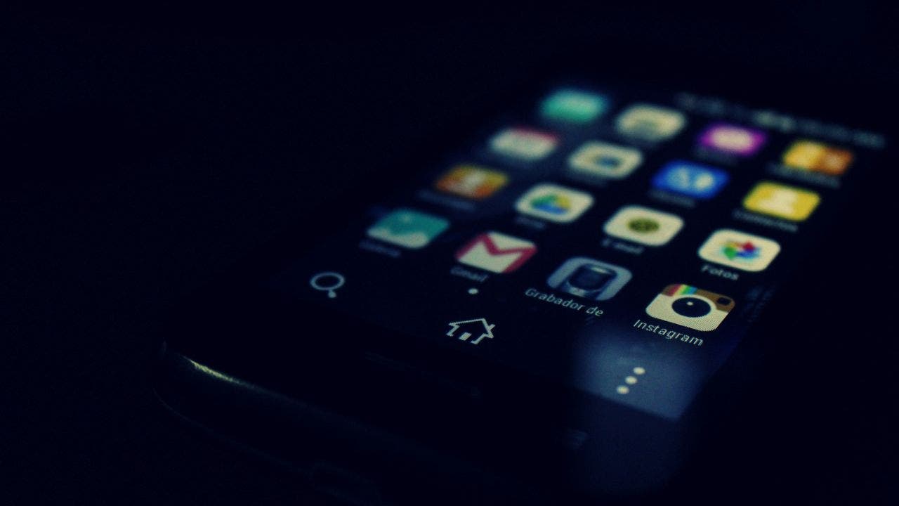 New Android security features protect against scams and device theft