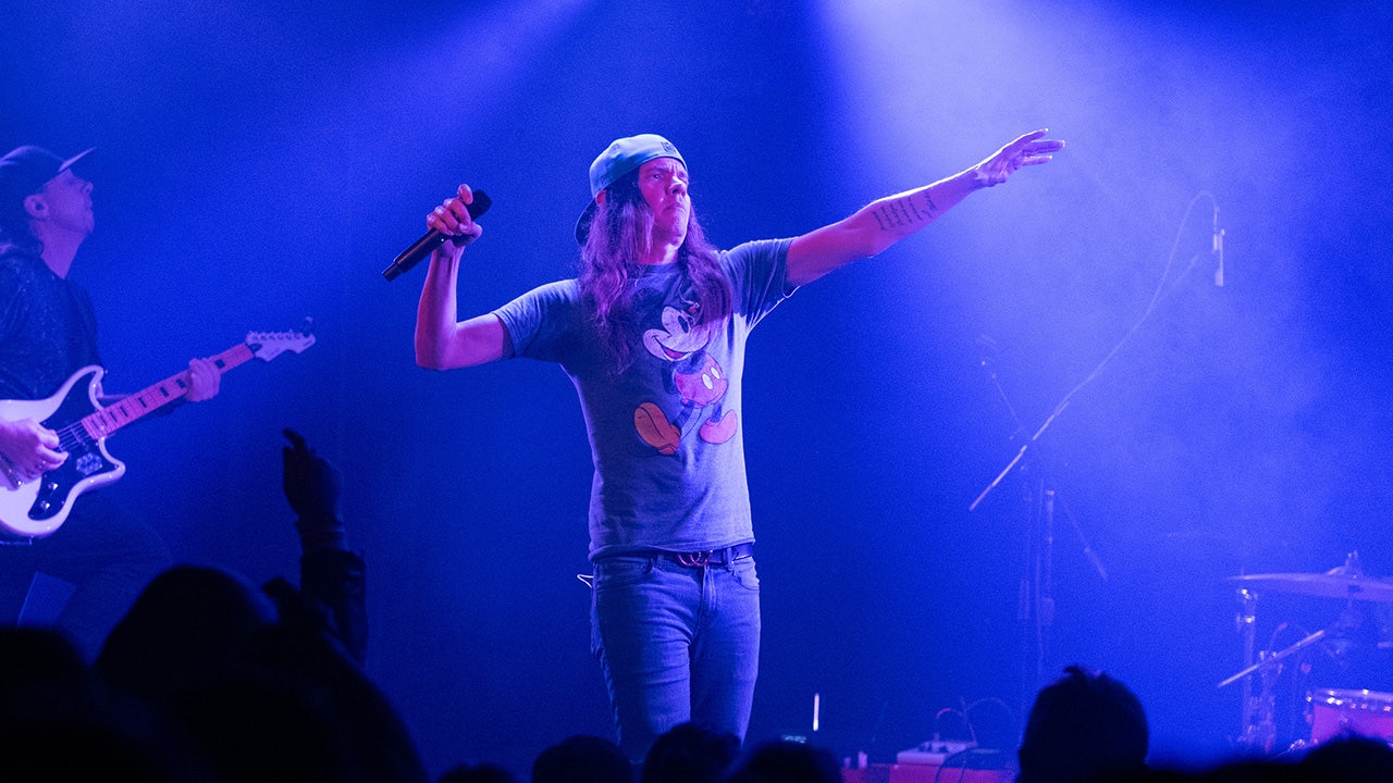 Red Jumpsuit Apparatus singer bans Trump supporters from shows 'forever'