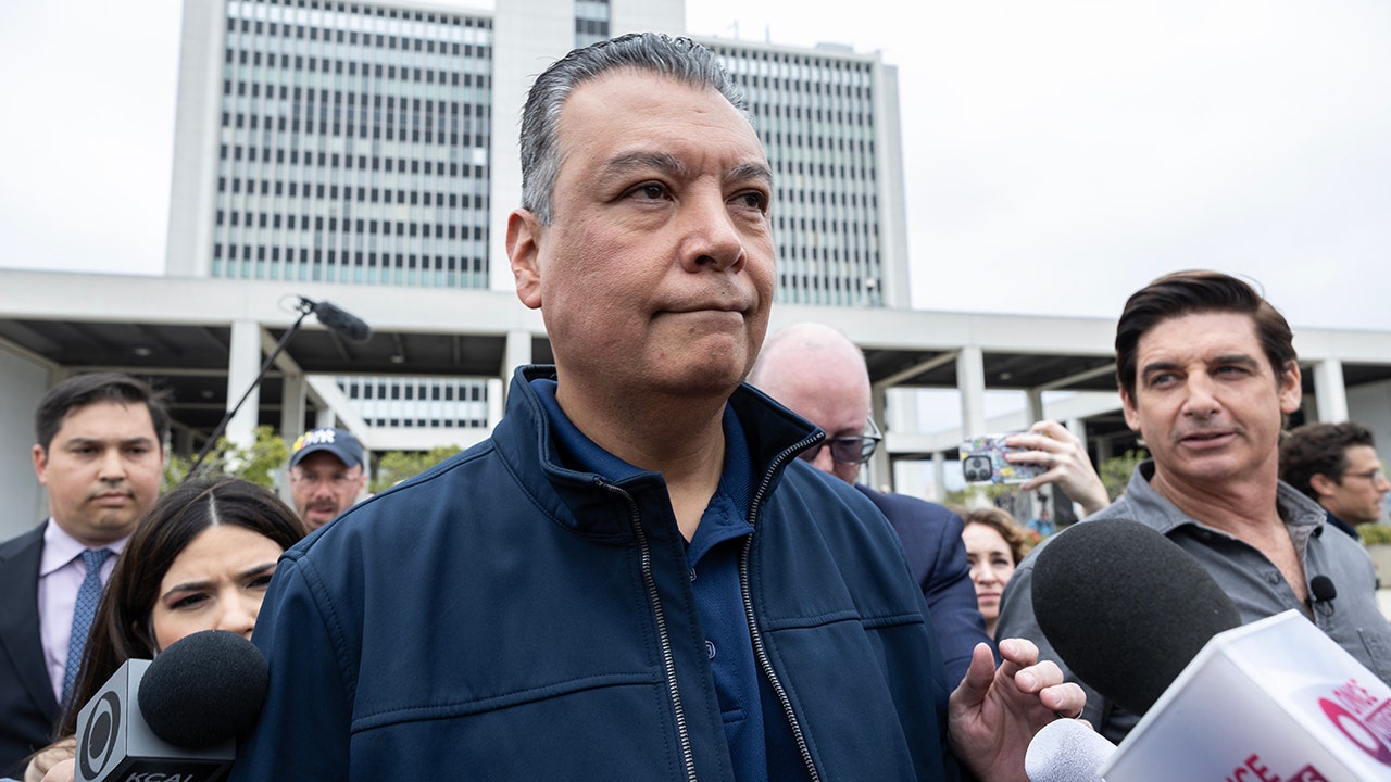 Sen. Padilla responds to VP Vance calling him 'Jose' during LA presser