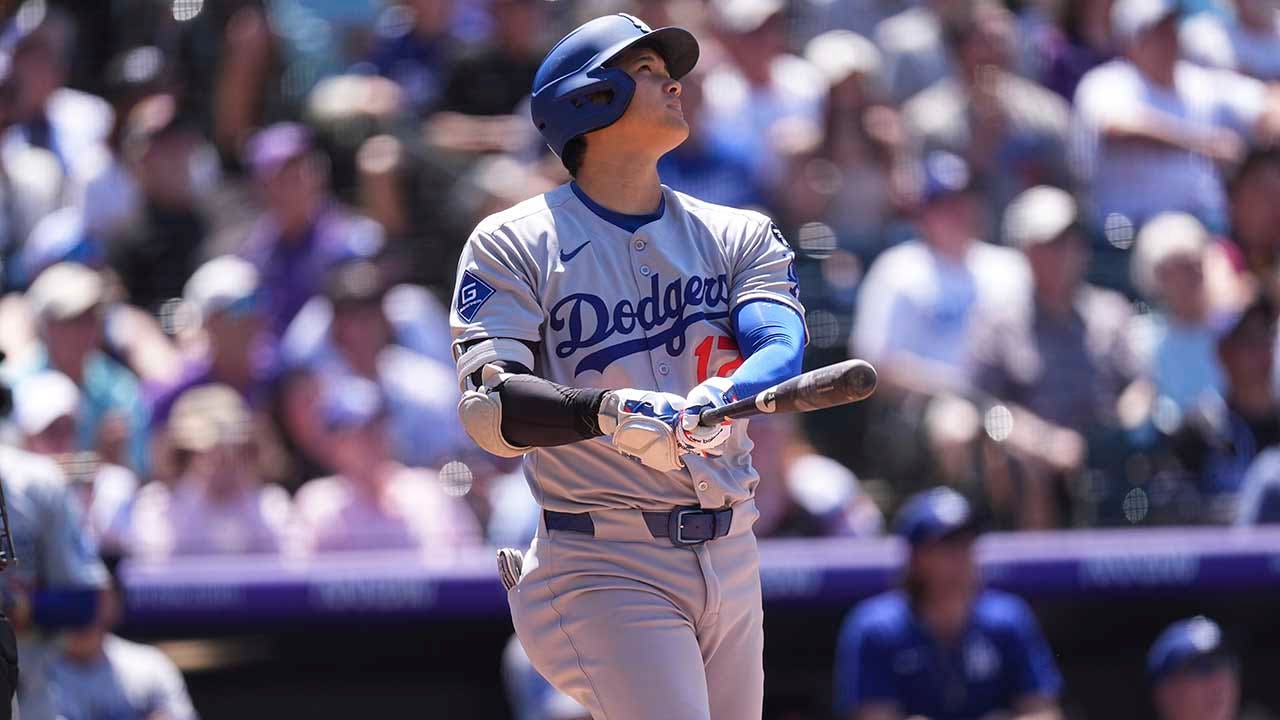 Shohei Ohtani matches Willie Mays' historic home run and triple feat