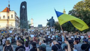 Anti-corruption bill sparks widespread protests across Ukraine as Zelenskyy points to Russia