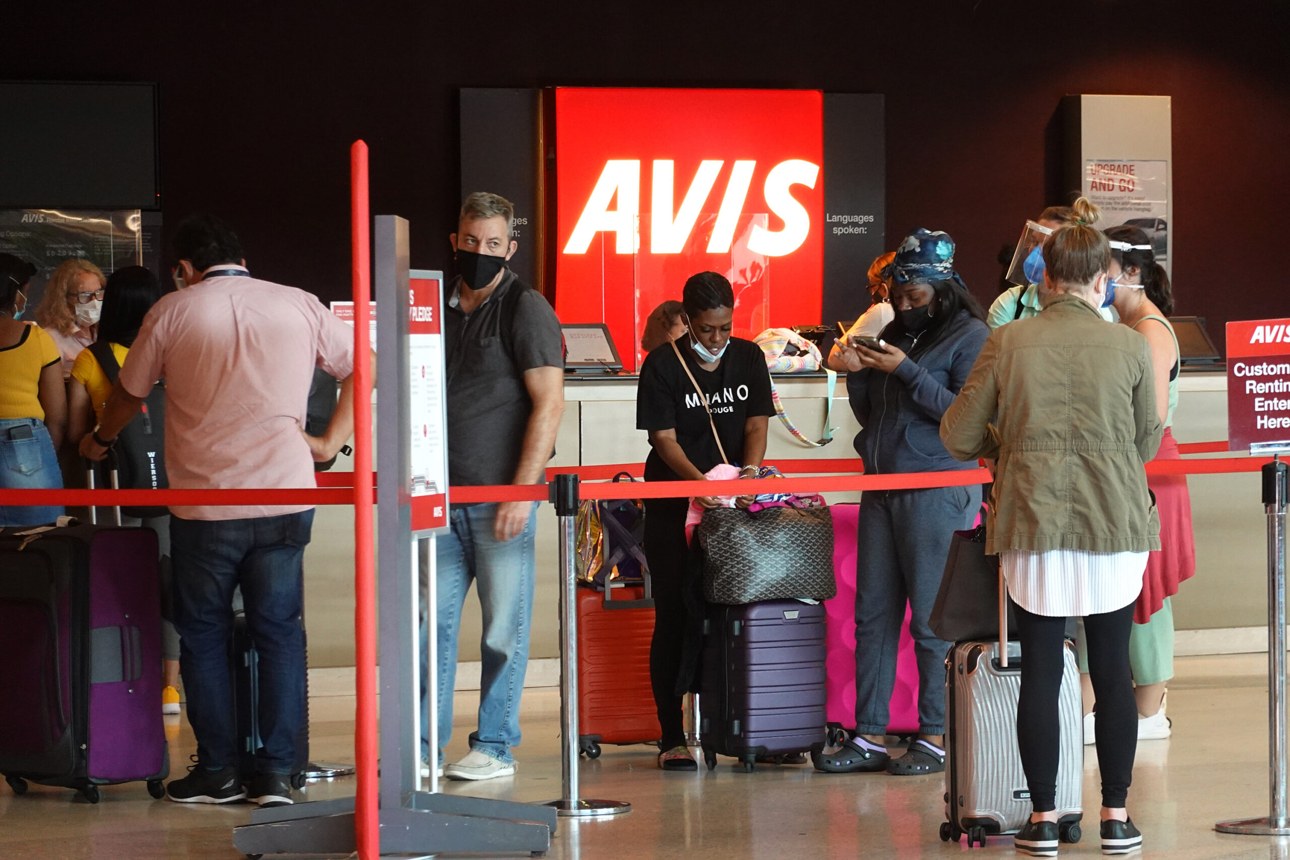 Avis rental agency
