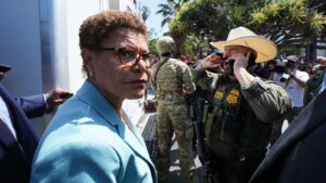 Bass orders cash assistance for immigrants affected by federal enforcement