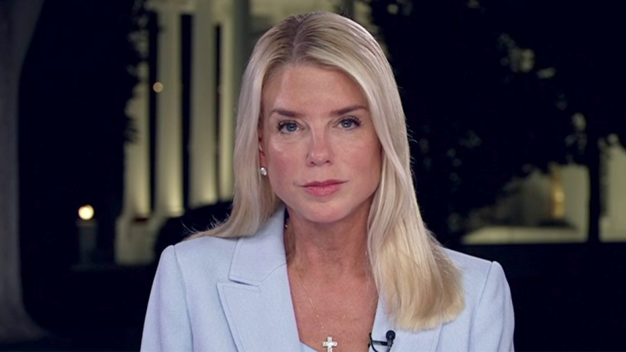 Bondi says app alerting users of ICE sightings endangers federal agents
