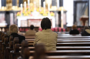 woman praying
