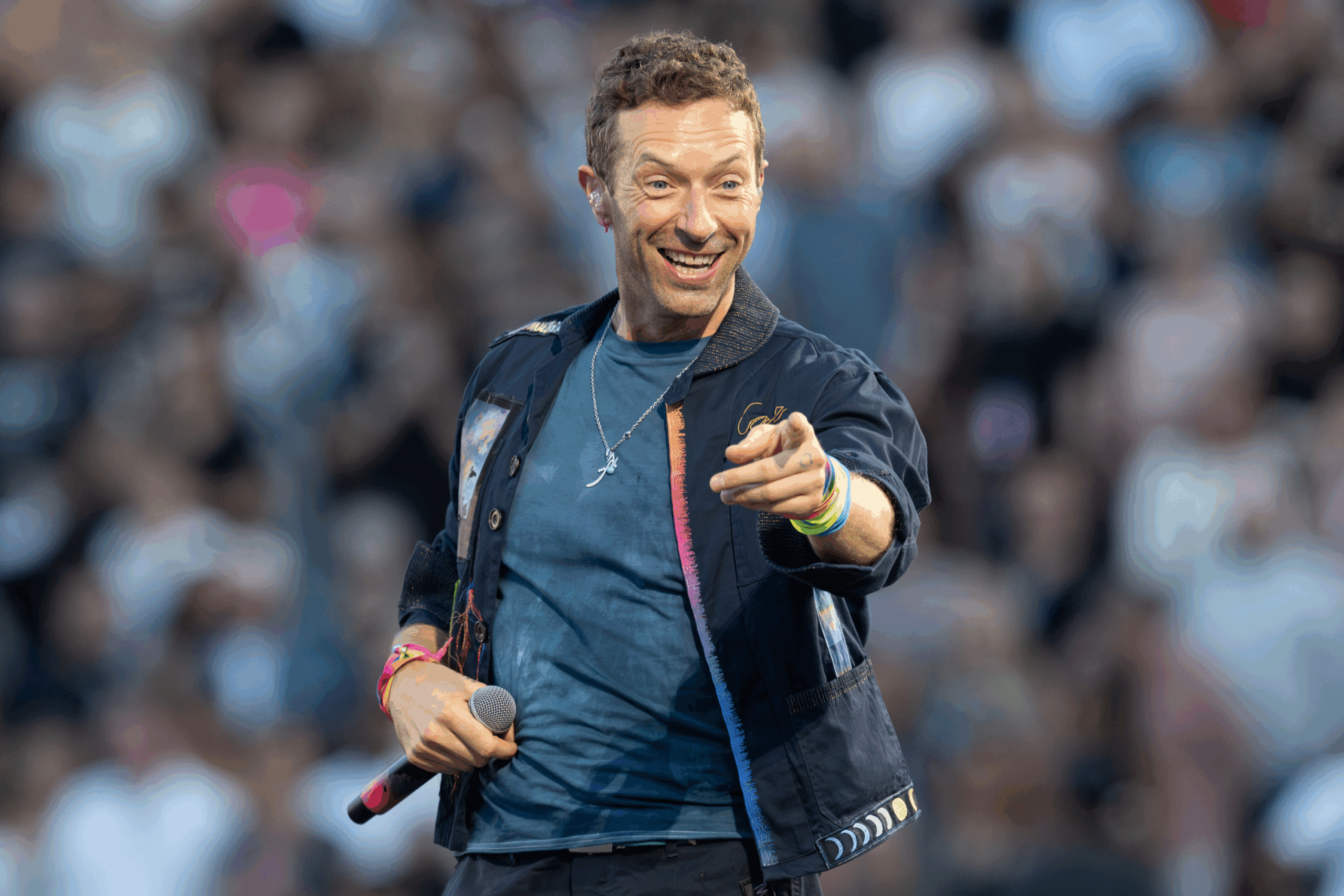 Coldplay Chris Martin Performs Tour Stanford Stadium