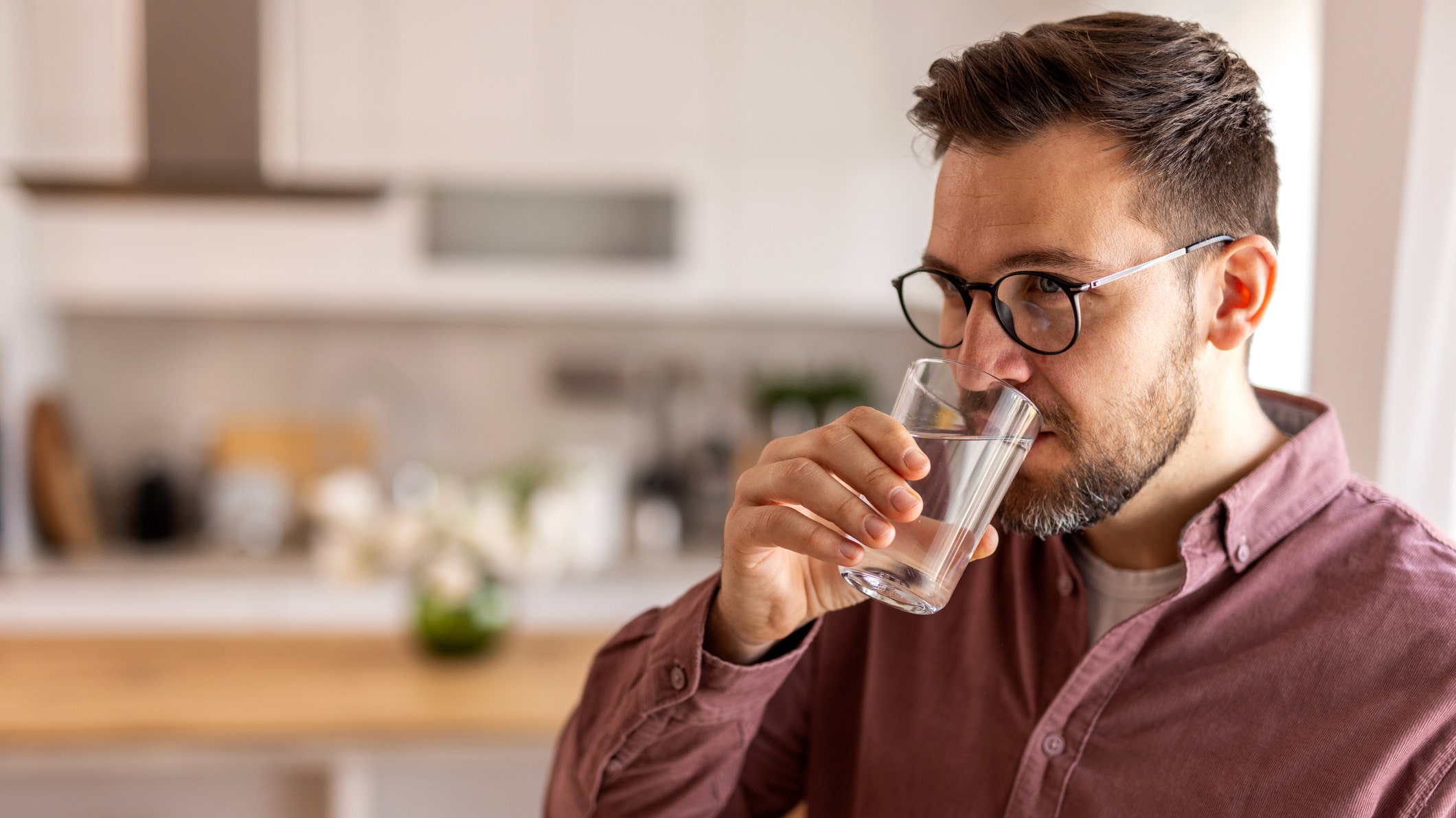 Groundbreaking hydration sensor sends alerts when body needs more water