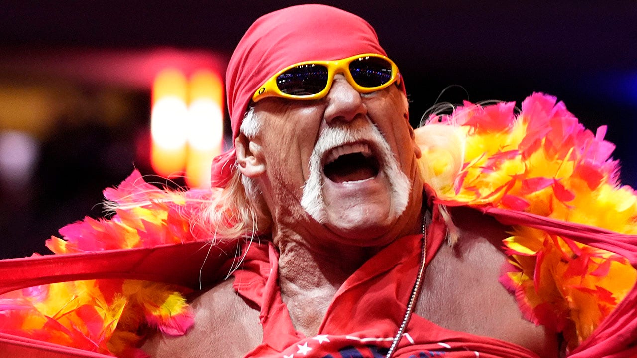 Hulk Hogan's legacy remembered by Dana White