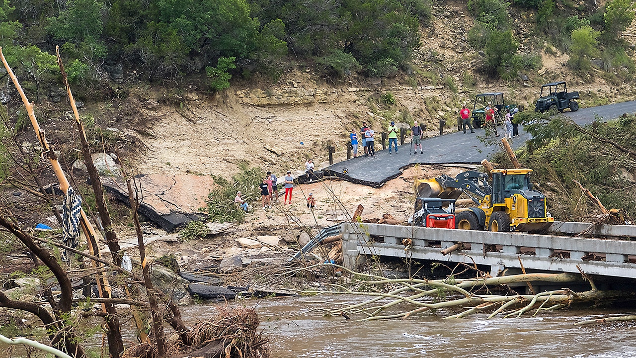 Major donations pour in for Texas flood relief as death toll reaches 43