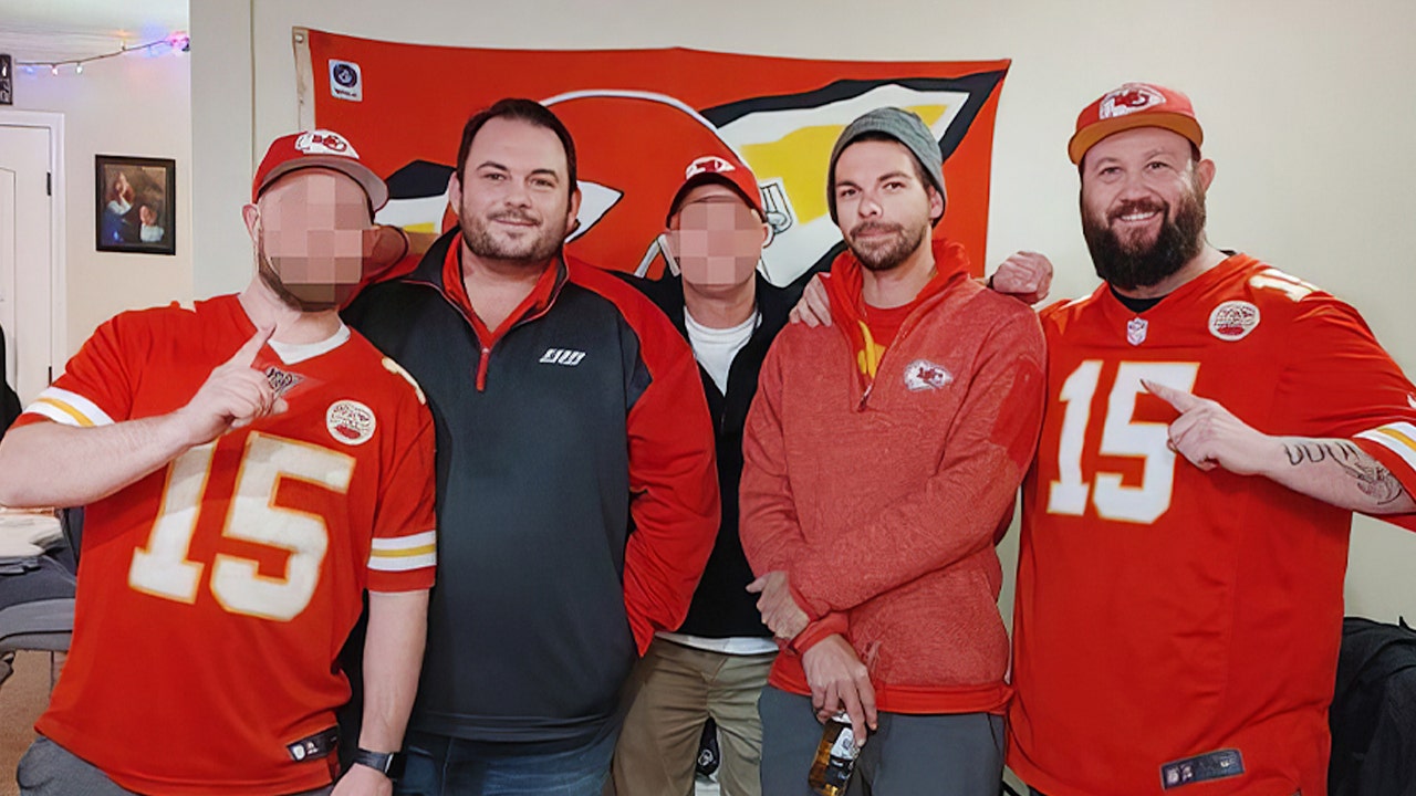 Missouri prosecutors seek murder charges in Kansas City Chiefs fans' deaths