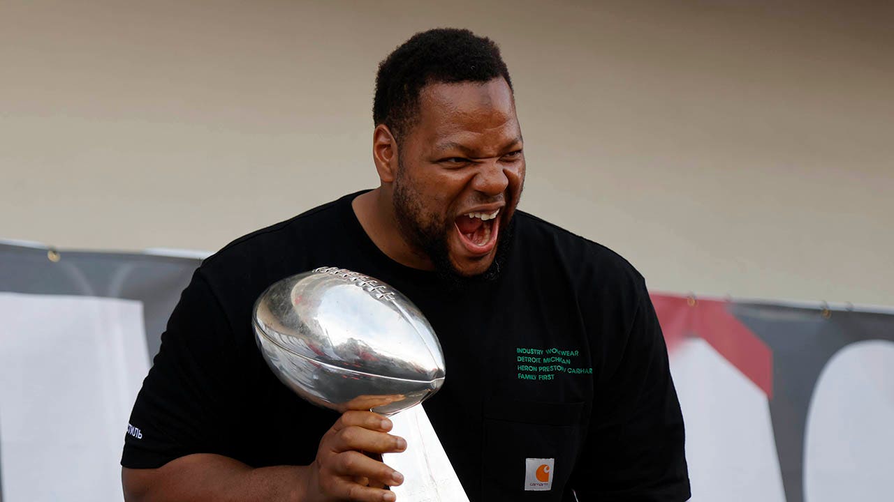 NFL news: Super Bowl champion Ndamukong Suh announces retirement