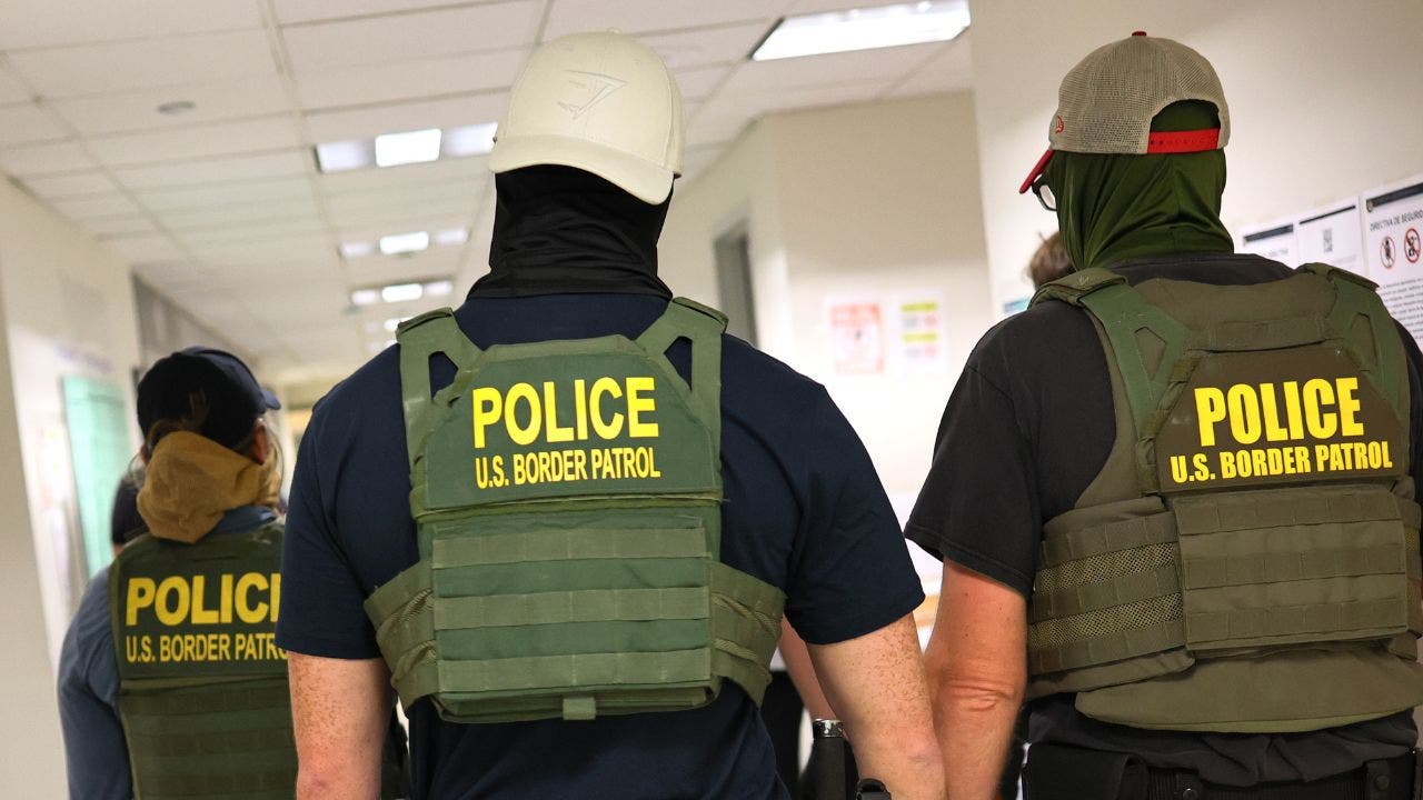 Oregon Federal judge orders Mexican migrant seeking asylum to be released by ICE