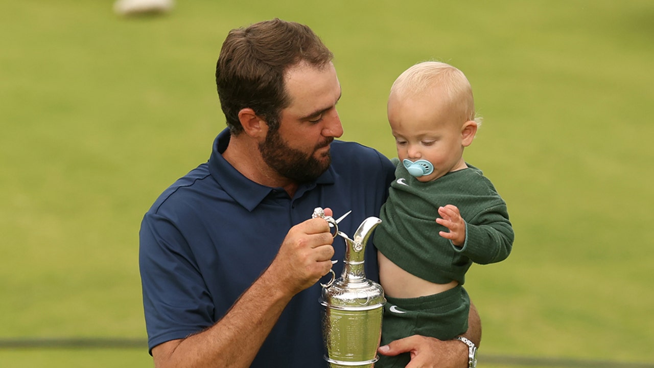 Scottie Scheffler's son steals the show after father wins 2nd major of the year