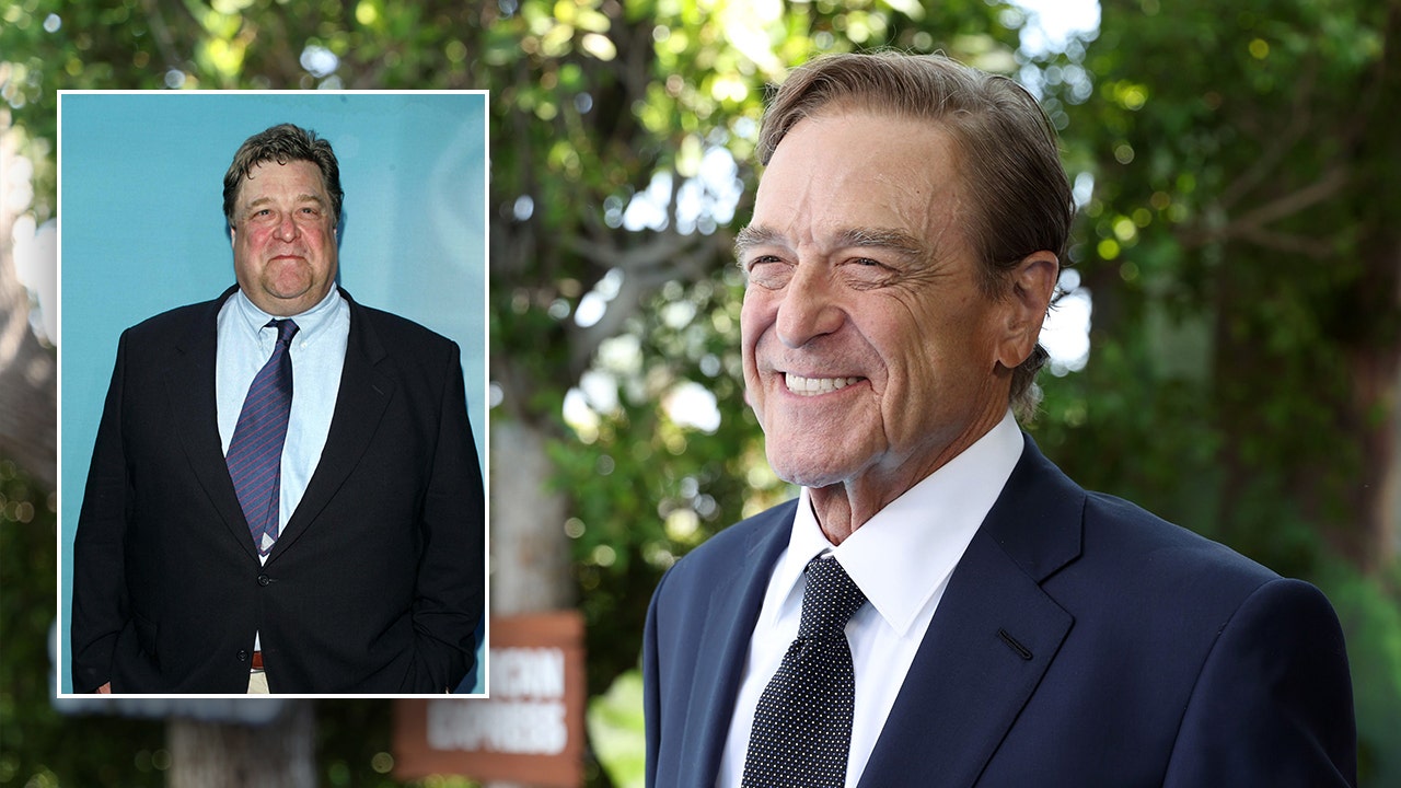 'Smurfs' star John Goodman shows off dramatic weight loss at movie premiere
