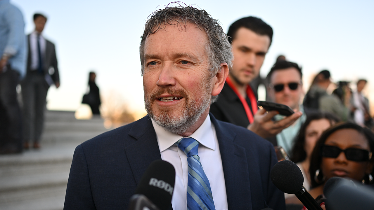 Thomas Massie calls for subpoenas against Jeffrey Epstein estate