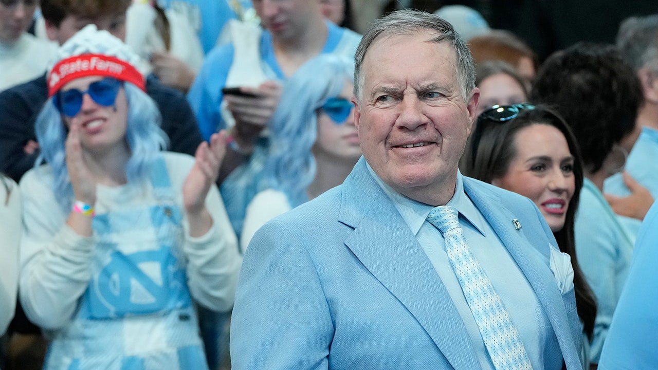 Bill Belichick faces important 'challenge' at UNC, Tom Brady says