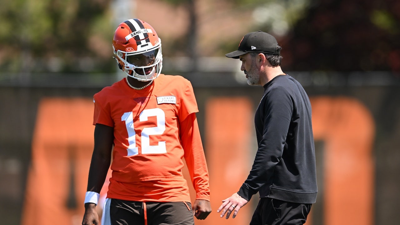 Browns coach Kevin Stefanski unclear on Shedeur Sanders' role after debut