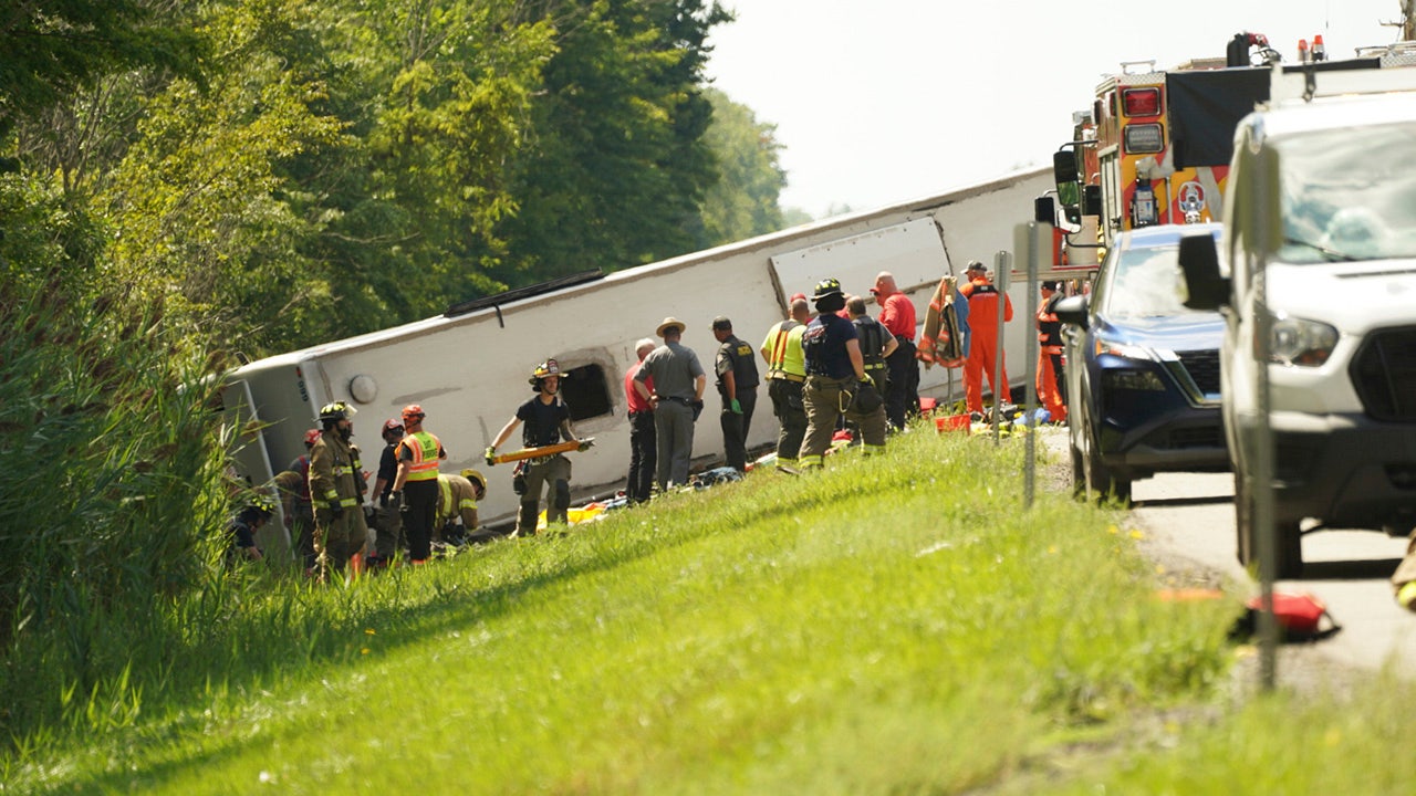 Columbia student among 5 killed in New York Interstate 90 tour bus crash