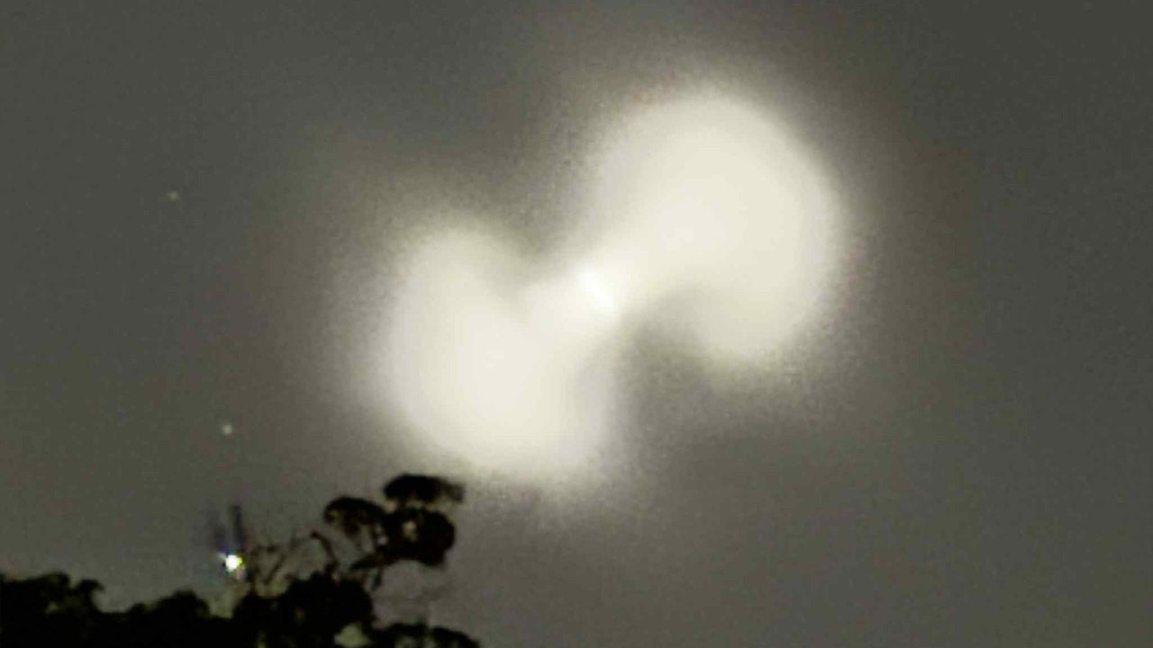 Glowing object sparks UFO speculation in New York, turns out to be rocket