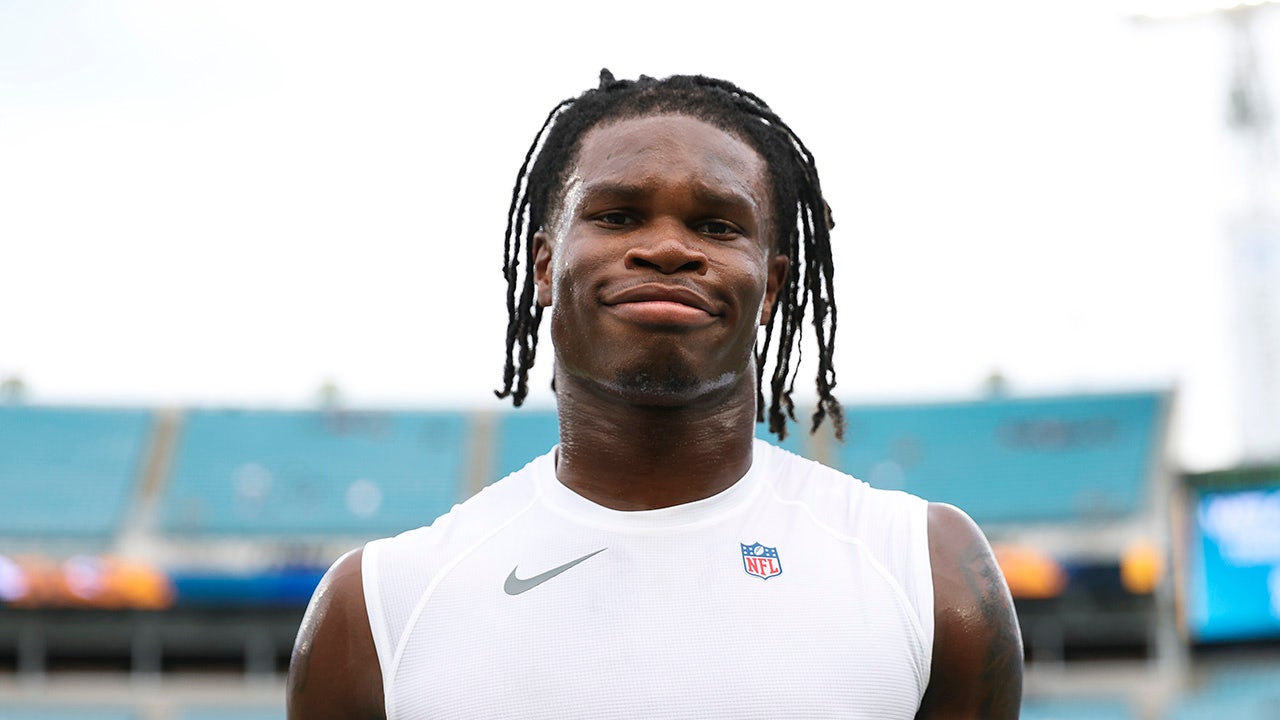 Jaguars' Travis Hunter earns praise for academic excellence