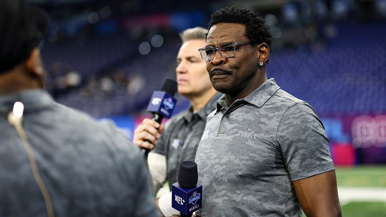 Michael Irvin opens up about 1996 cocaine arrest in Netflix series