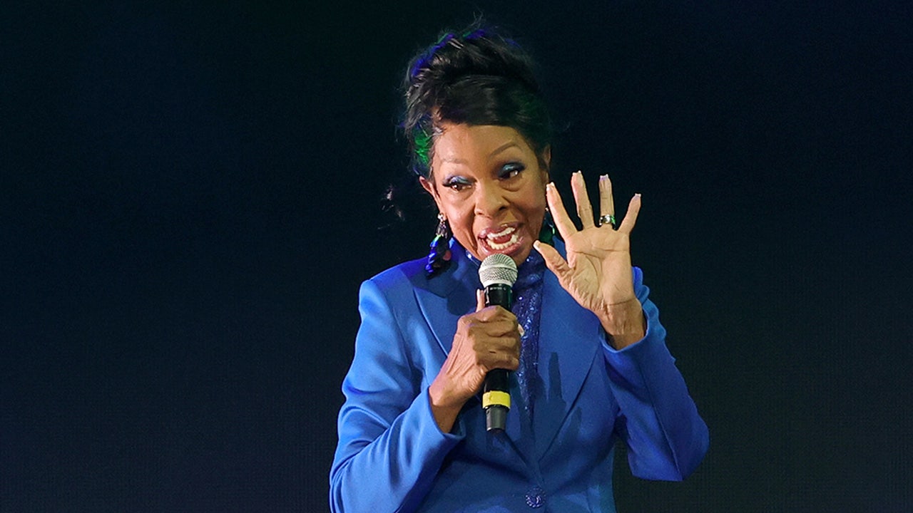 Singer Gladys Knight refutes son's mental abuse accusations against husband