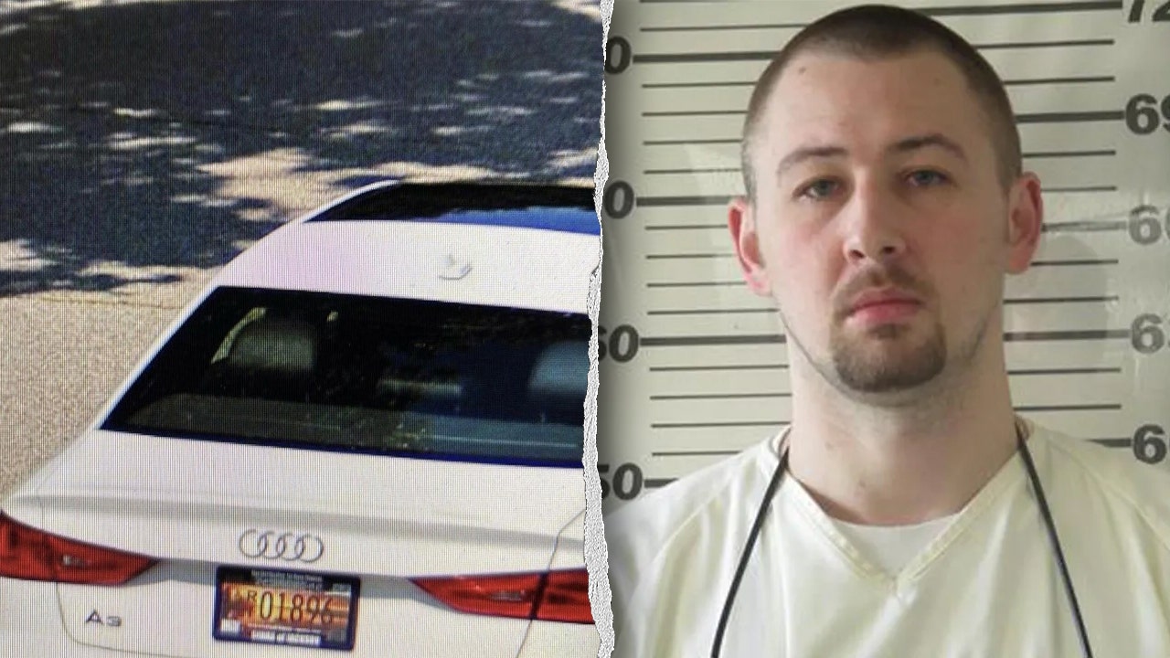 Tennessee authorities arrest 2 'associates' of fugitive quadruple murder suspect