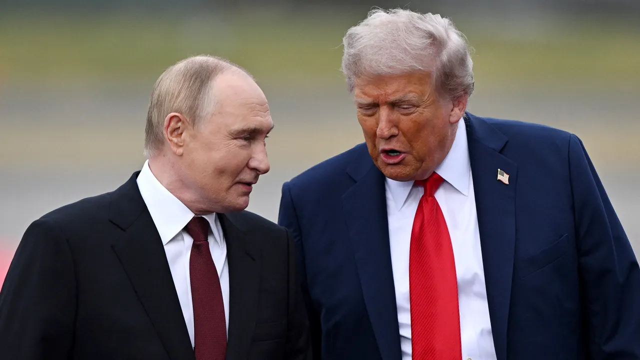 Trump plans executive order to ban mail-in voting after Putin advice