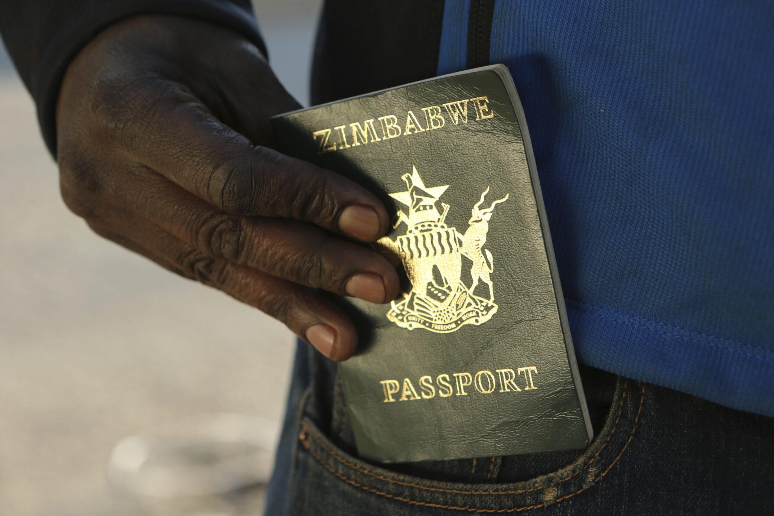 Zimbabwe passport