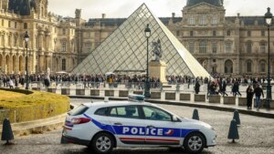 4 more arrested in ongoing $102 million Louvre heist investigation