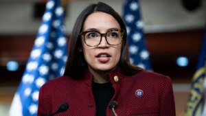 AOC sounds off on Trump-Mamdani meeting as mayor-elect prepares to take office