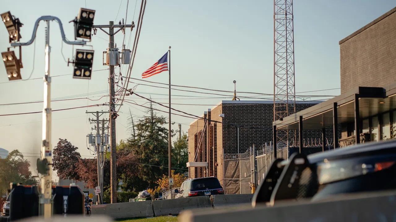 Chicago judge orders 600+ detained immigrants released over violations