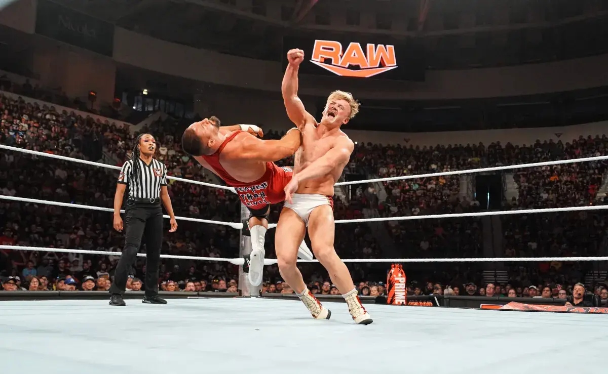 WWE Bron Breakker Ilja Dragunov