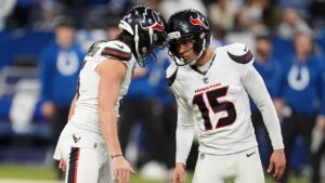 NFL news: Texans kicker sparks debate over extra-point try