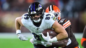 NFL scores: Ravens defeat Browns behind fake tush push TD